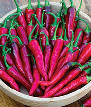 Load image into Gallery viewer, Organic Heirloom Cayenne Long Slim Pepper Seeds
