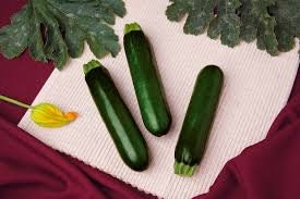 Organic Heirloom Dark Green Zucchini Seeds